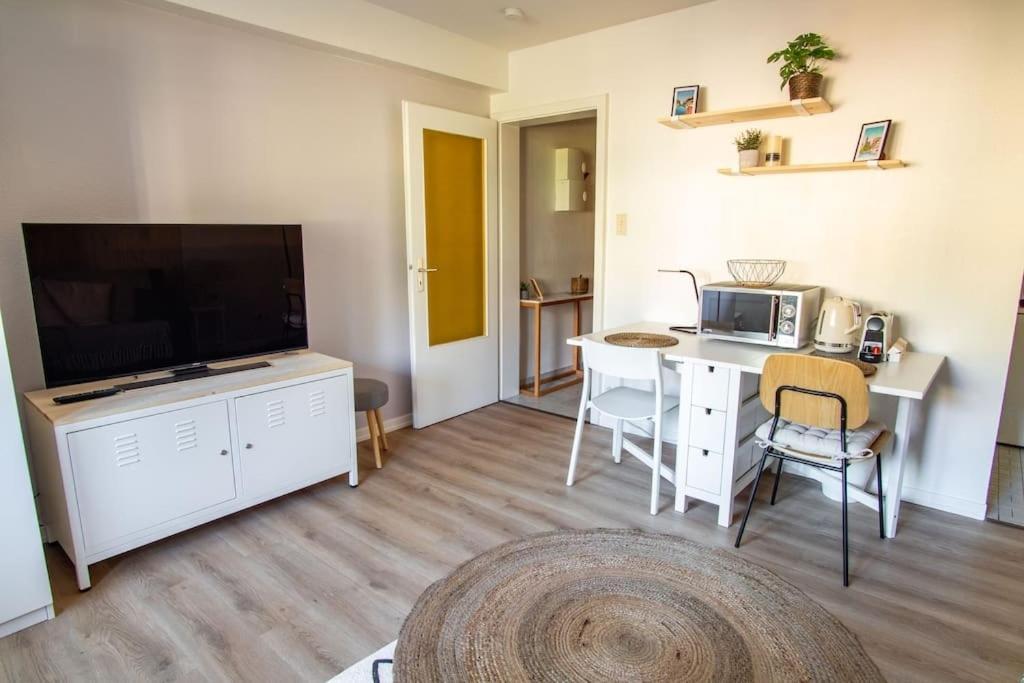Marnesia - Studio Avec Vue Sur Les Quais Strasbourg Luaran gambar